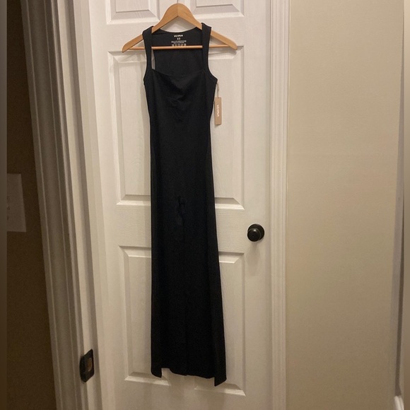 NWT XS Square neckline black jumpsuit w/ flare legs racer back - Picture 2 of 8